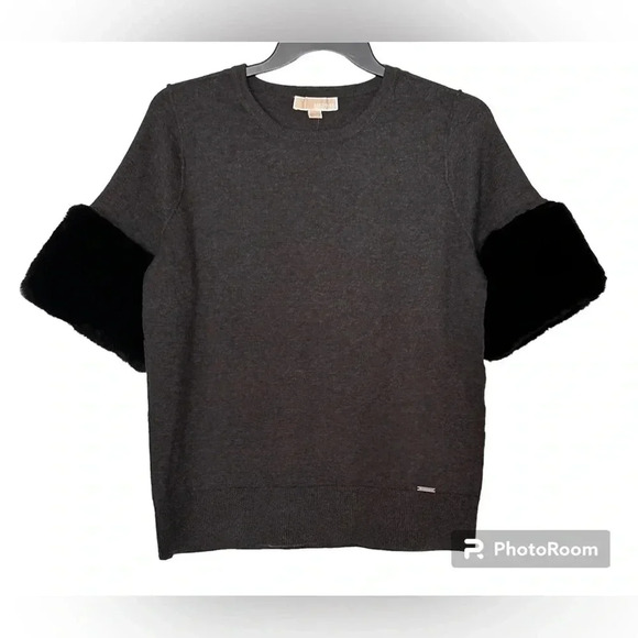 Michael Kors half sleeve faux fur cuffed sweater - Picture 3 of 7